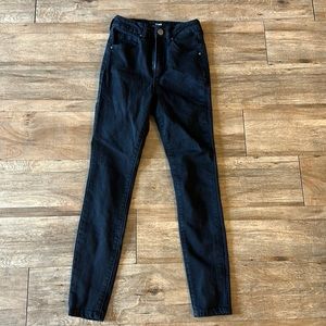 High rise skinny jean